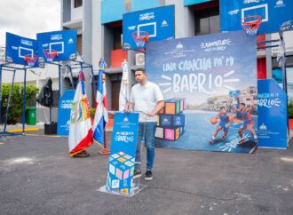 Ministerio de la Juventud y Alcaldía de Santo Domingo Norte entregan canchas deportivas a través del programa “Una Cancha Pa’ Mi Barrio”