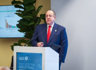 Magín Díaz: “Gobierno enfrenta crisis con responsabilidad fiscal y sensibilidad social”