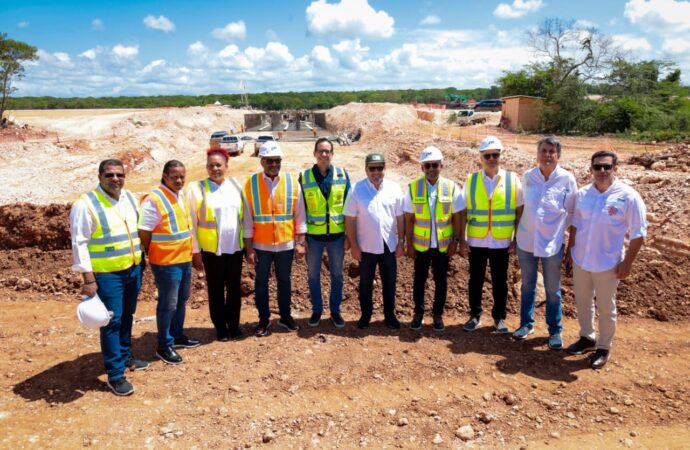 Paliza contacta junto a autoridades aeroportuarias avance Aeropuerto Cabo Rojo, Pedernales