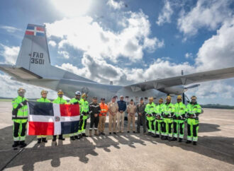 Gobierno dominicano envía nuevo contingente de rescatistas a Venezuela para reforzar las labores de búsqueda y rescate