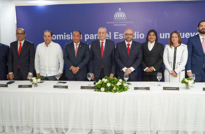Comisión recomienda al presidente Abinader construcción de nuevo estadio de béisbol en el Ensanche La Fe con estándares de Grandes Ligas y garantías de seguridad jurídica para inversionistas