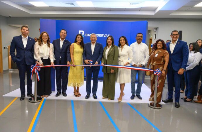 Banreservas inaugura oficina de negocios en Plaza Paseo 27 de Santo Domingo Oeste