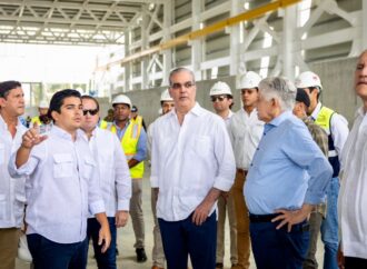 Presidente Abinader supervisa avances del Monorriel de Santiago
