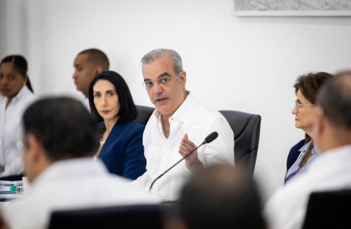 Presidente Abinader encabeza Consejo de Ministros en Santiago