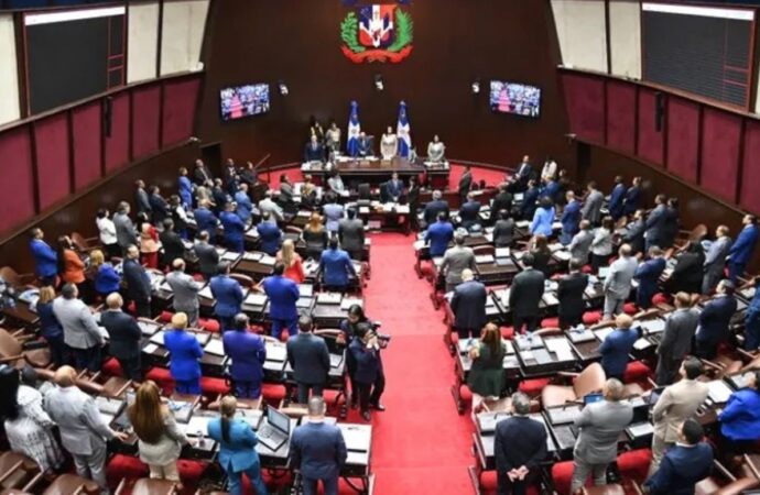 Hace 1 año diputados de todos los partidos votaron a unanimidad a favor del nuevo Código Penal