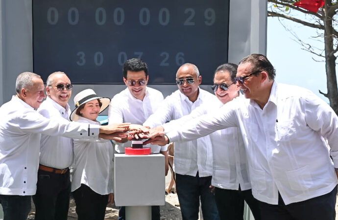 David Collado deja iniciada obras turísticas en Baní de alrededor 137 millones de pesos