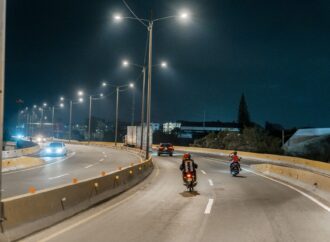 MOPC y RD Vial superan los 200 kilómetros iluminados en autopistas y carreteras
