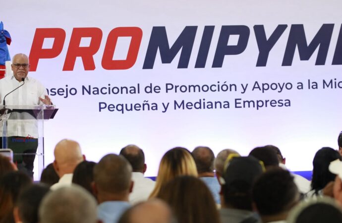 Promipyme entrega RD$100 millones en financiamiento a microempresarios de Río San Juan