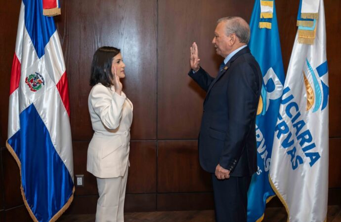 Designan a Angelina Biviana Riveiro como vicepresidenta ejecutiva de Fiduciaria Reservas