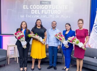 ITLA promueve el liderazgo femenino en las áreas STEAM con panel sobre innovación y tecnología