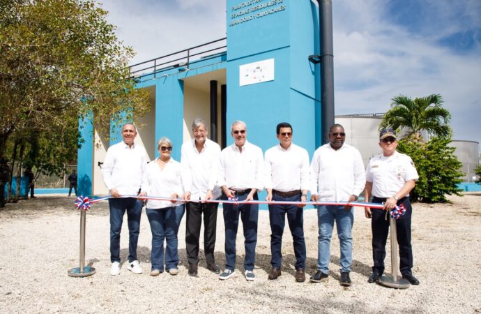 Contribuyendo al desarrollo sostenible del turismo, presidente Abinader inaugura planta de tratamiento de aguas residuales en beneficio de Juan Dolio y Guayacanes