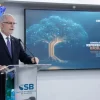 Alejandro Fernández renuncia a un nuevo periodo en la Superintendencia de Bancos