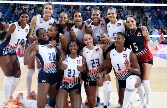 Las Reinas del Caribe vencen a Costa Rica en su debut