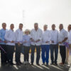 Presidente Luis Abinader inaugura en Matanzas nuevo puente sobre el río Galeón y asfaltado de calles, para fortalecer la conectividad vial y la productividad de Peravia