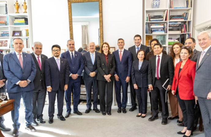 Presidente Luis Abinader participa en Diálogo de Alto Nivel sobre Inteligencia Artificial del BID y destaca necesidad de una estrategia para América Latina