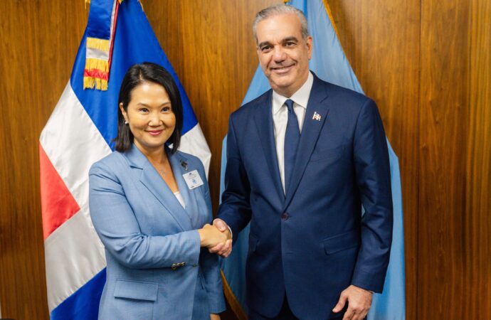 Presidente Luis Abinader plantea llevar a nuevos niveles las relaciones entre República Dominicana y Perú tras reunión bilateral con Keiko Fujimori