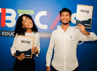 ITLA entrega 118 becas de Educación Superior durante su segunda convocatoria de 2026