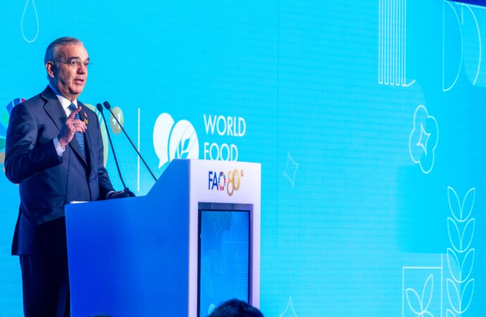 El presidente Luis Abinader se emociona al lograr que la República Dominicana sale del Mapa del Hambre de la FAO